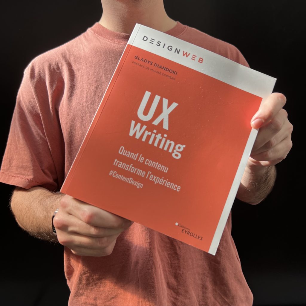 Photo de la couverture du Livre UX Writing par Gladys Diandoki